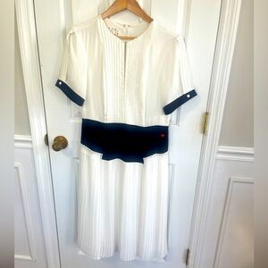 Dear Drew by Drew Barrymore Elizabeth Street Short Sleeve Pleated Dress SZ 6